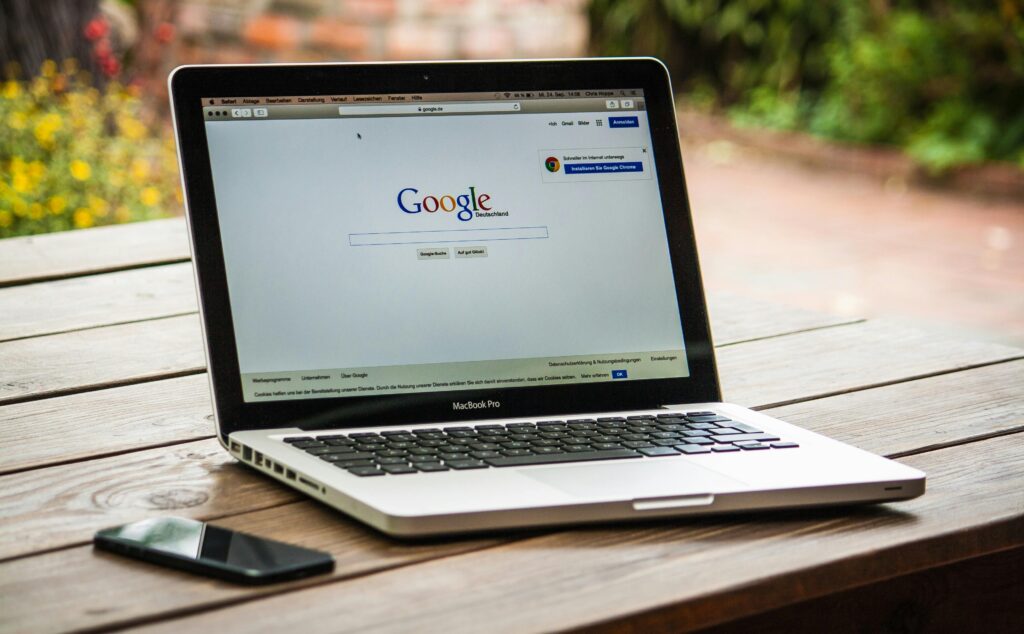Google is one way to take advantage of the top Benefits of CPC Marketing for Hotels.